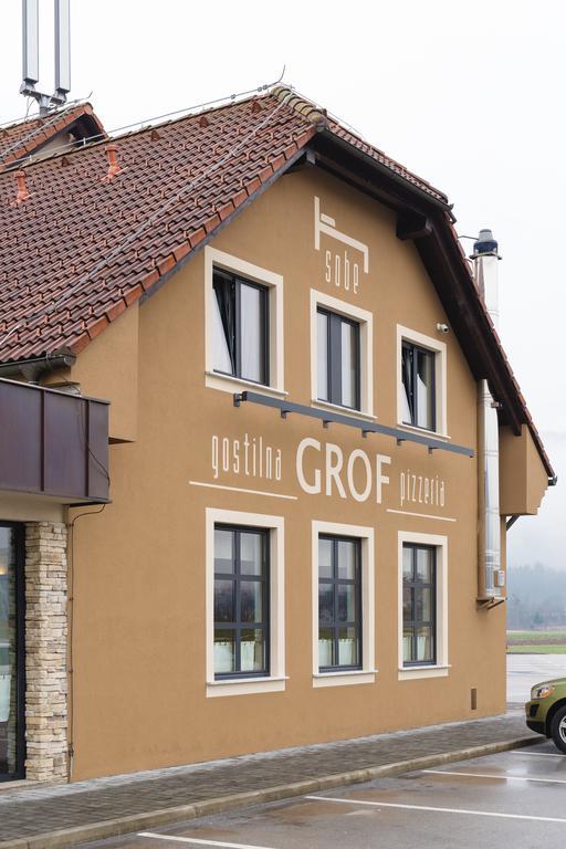 Hotel Grof Vransko Buitenkant foto